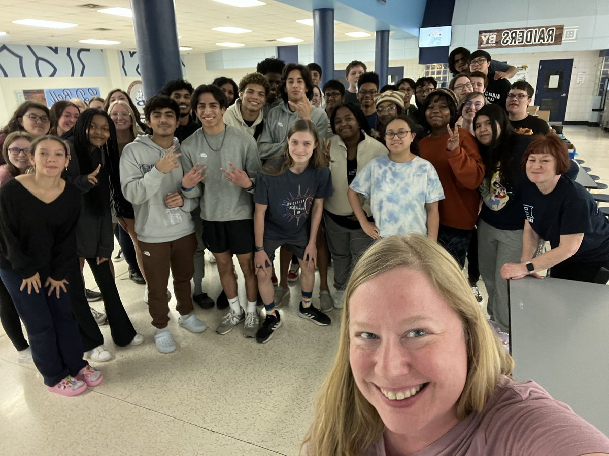 MrsC@HEB tweet media