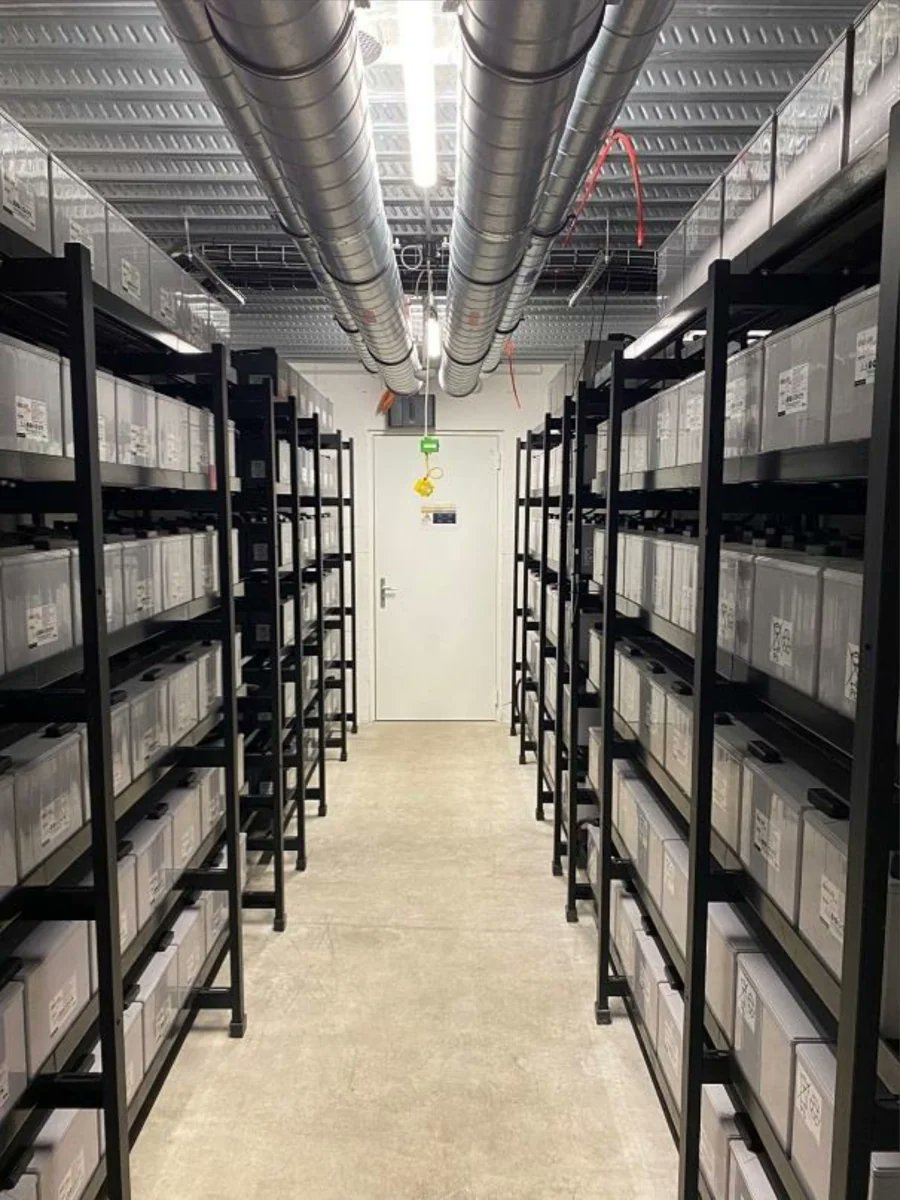 lafibreinfo's tweet image. Les retours  d&apos;expérience de l&apos;#incendie #OVH Strasbourg de mars 2021 : Dans le sujet lafibre.info/ovh-datacenter… on voit les actions concrètes mises en place par OVH pour que cela ne se reproduise pas.

Les changements sont nombreux et visent à proposer un haut niveau de résilience.