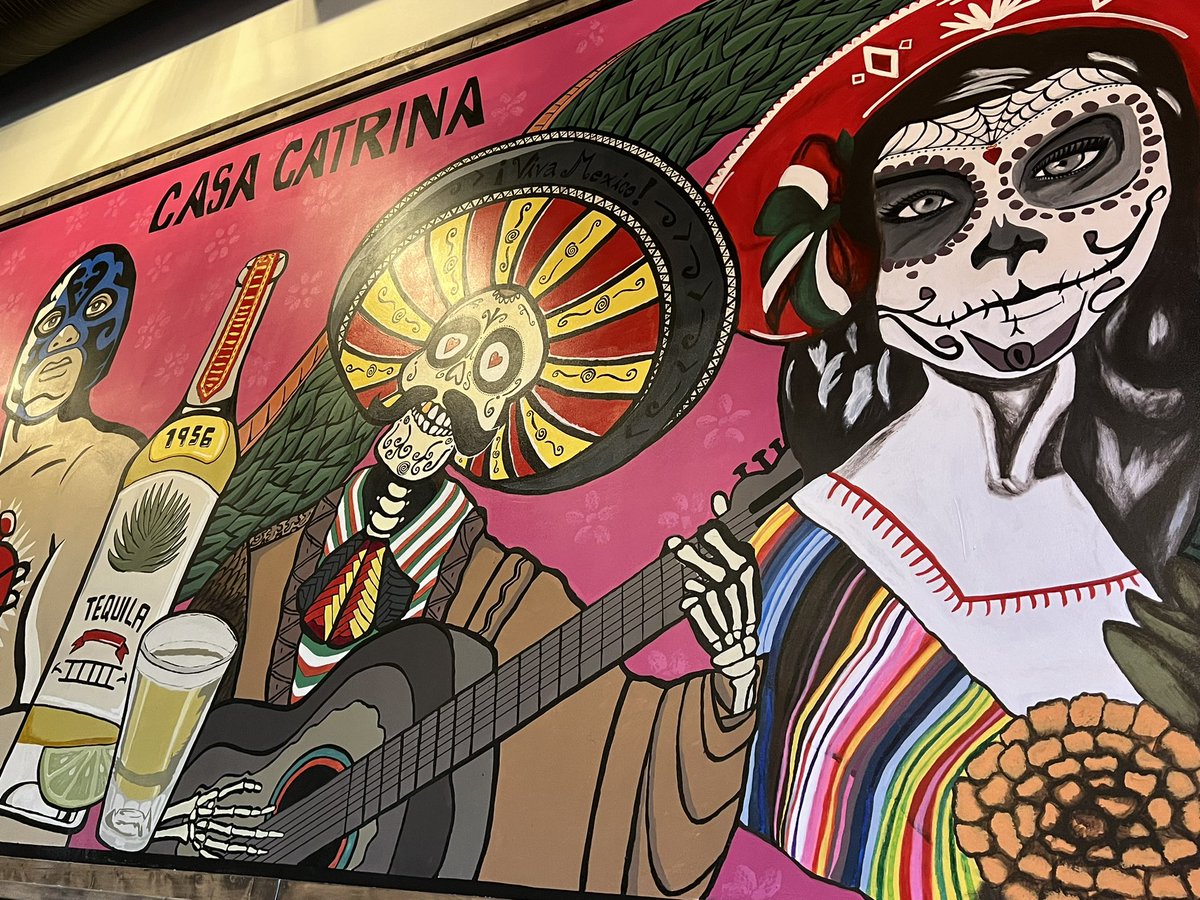 Well we found a really awesome Mexican Restaurant 
Located in the new community called “The District”
Casa Catrina  #casacatrina
#yyc #calgary #authenticmexicanfood