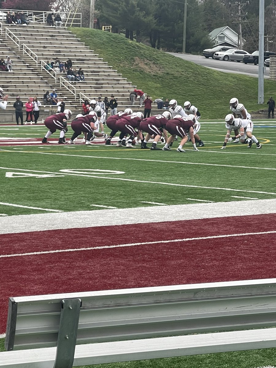 orrydavis17's tweet photo. Had an amazing visit at @FairmontStateFB today. Big thanks to @CoachAlanskas for inviting me!! @CoachWoodmanFSU @Coach_AquinoDL @CoachBrandonT @Coach_Rankin https://t.co/5OvXN2svLk