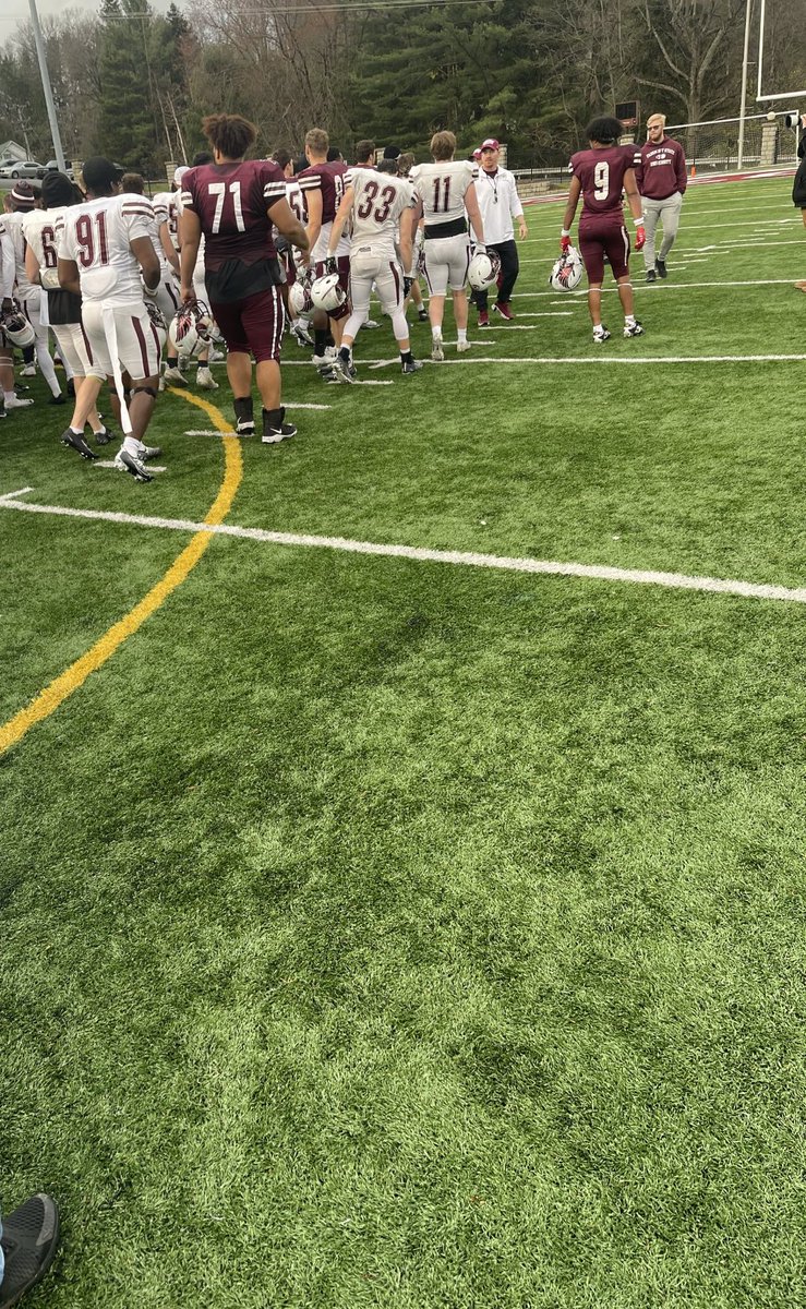orrydavis17's tweet photo. Had an amazing visit at @FairmontStateFB today. Big thanks to @CoachAlanskas for inviting me!! @CoachWoodmanFSU @Coach_AquinoDL @CoachBrandonT @Coach_Rankin https://t.co/5OvXN2svLk