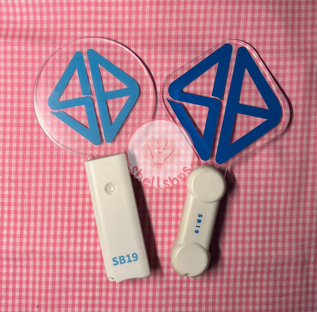 shellsbns's tweet photo. ❗️interest check wts lfb❗️ #shellssells
— sb19 lightstick ver 2
— sb19 lightstick ver 2+ (with protection film) https://t.co/mCzO8lBYIw