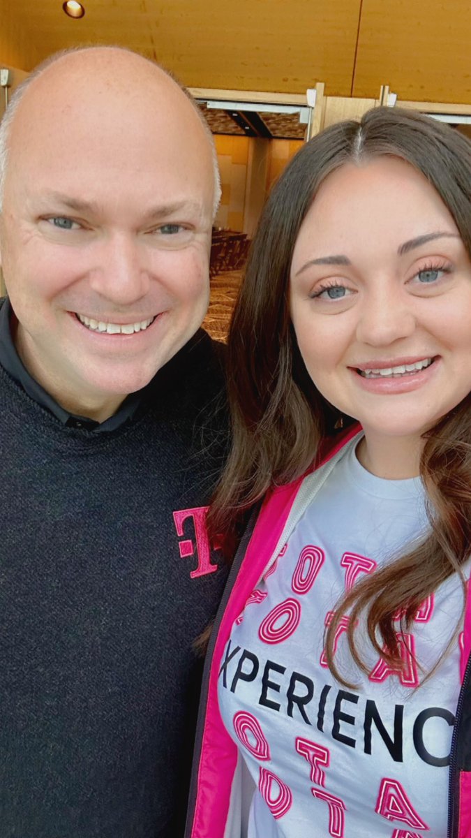 Laura Doden tweet media