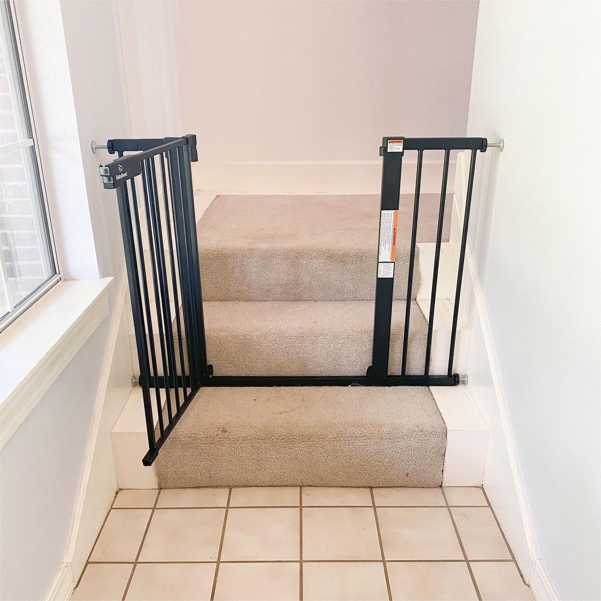 babybondglobal's tweet image. Can’t wait to install this gate and decorate this space! 

#babygate #metalgate #homegate #homedecor #parenting #babysafety #stair #GATE