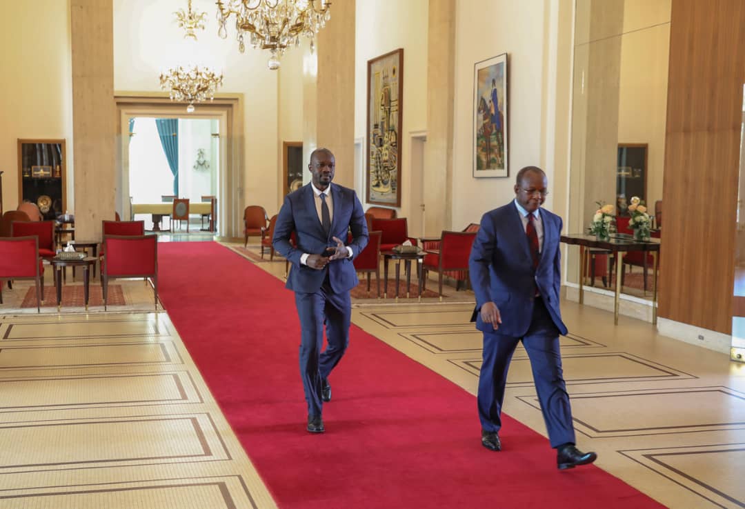 Fodewague's tweet photo. Ils ont juré que vous ne serez jamais @PR_Senegal Insh'Allah Président @SonkoOfficiel, nous ferons de vous Notre 5e Président. Plus besoin de se lamenter, S'INSCRIRE SUR LES LISTES c'est participer aux Changements de DEMAIN. #kebetu #FreeSenegal #Focus2024 #Elections2024 #Ledefi https://t.co/LlvxdseVxl