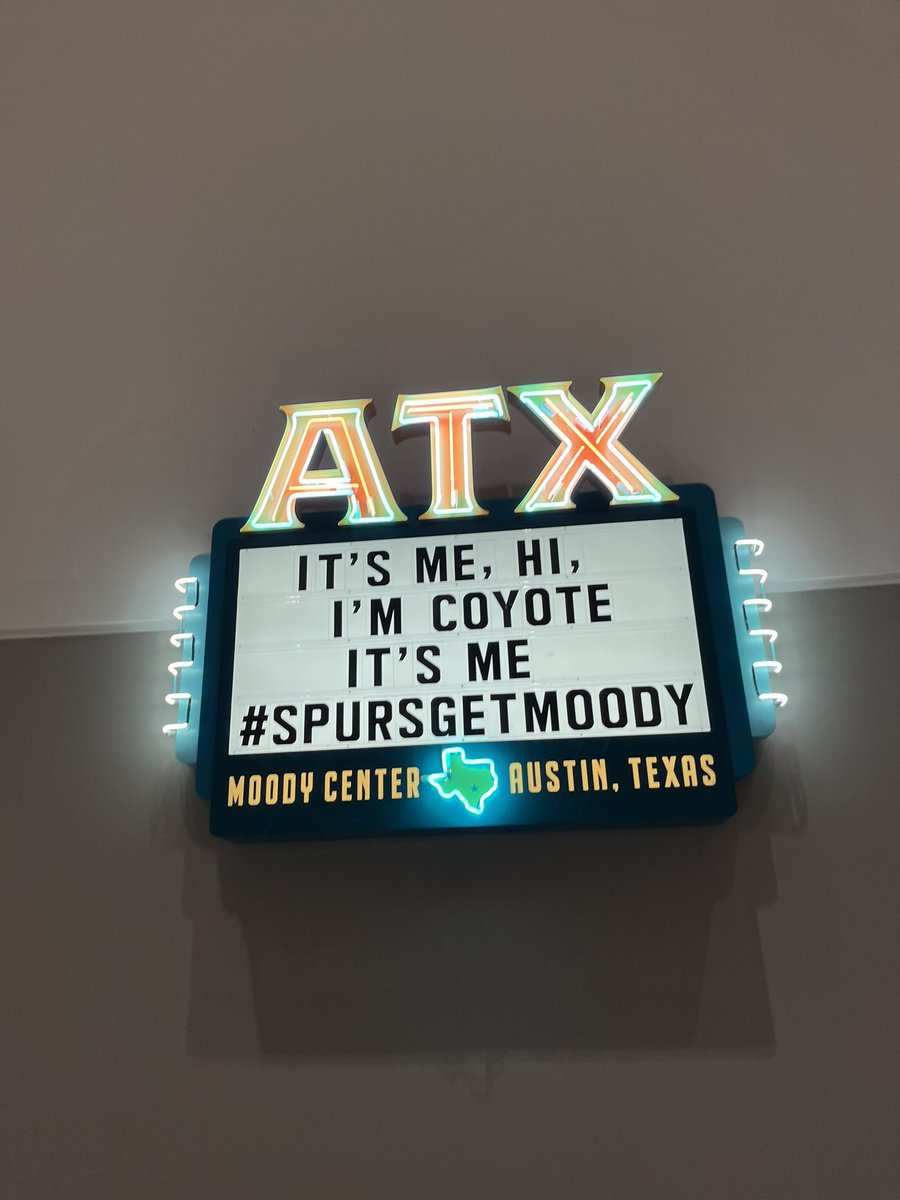 #SpursGetMoody