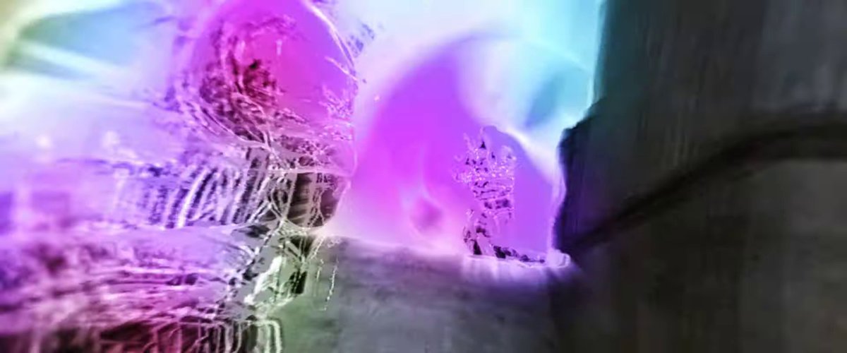 cg_frame tweet media