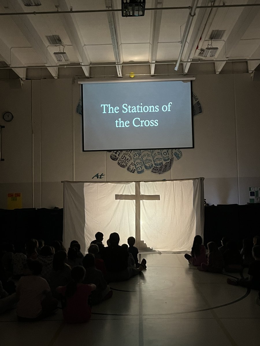 St.JOArcsd tweet media