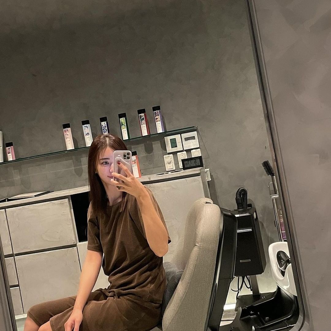 taylordemis2's tweet photo. 自分の店で美容をします。 https://t.co/QjGtSMb1By