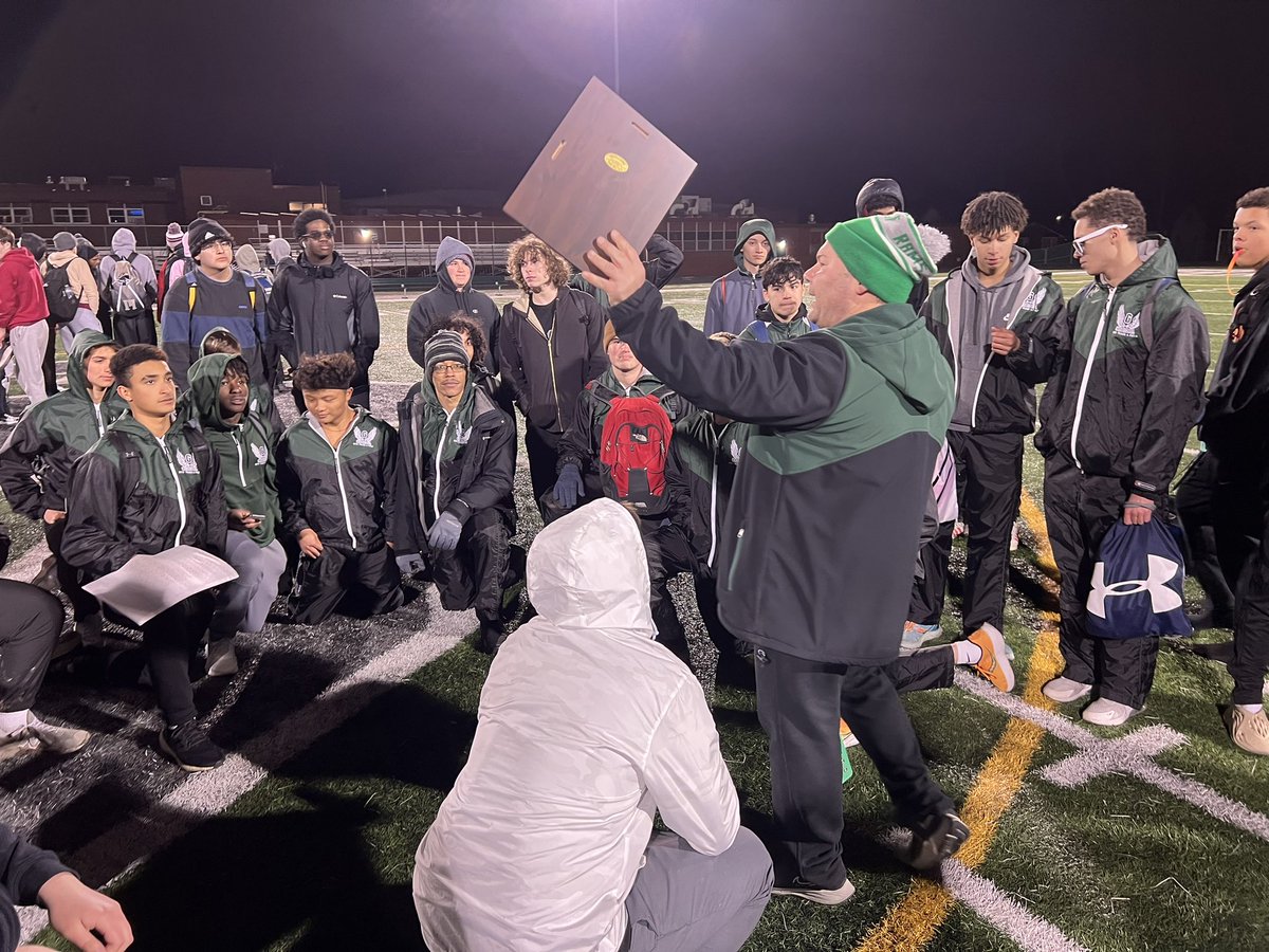 GCHSTRACK's tweet photo. Ram Invite Champions. #StateDOE #Legacy #BeGrateful https://t.co/fhp3ZbRB8I