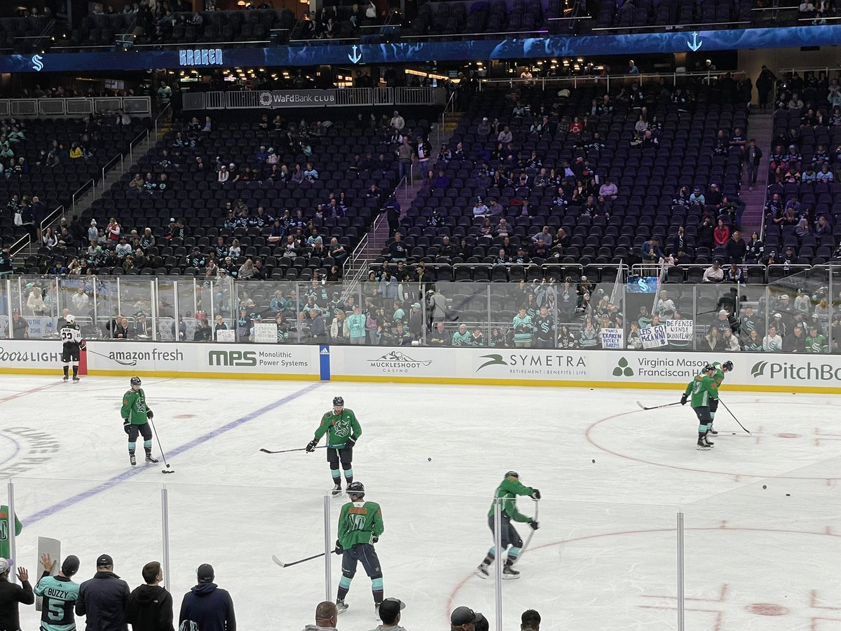 sedatedfork's tweet image. #kraken #LetsGetTentacle Go Kraken! #TheDeep Let’s Clinch!