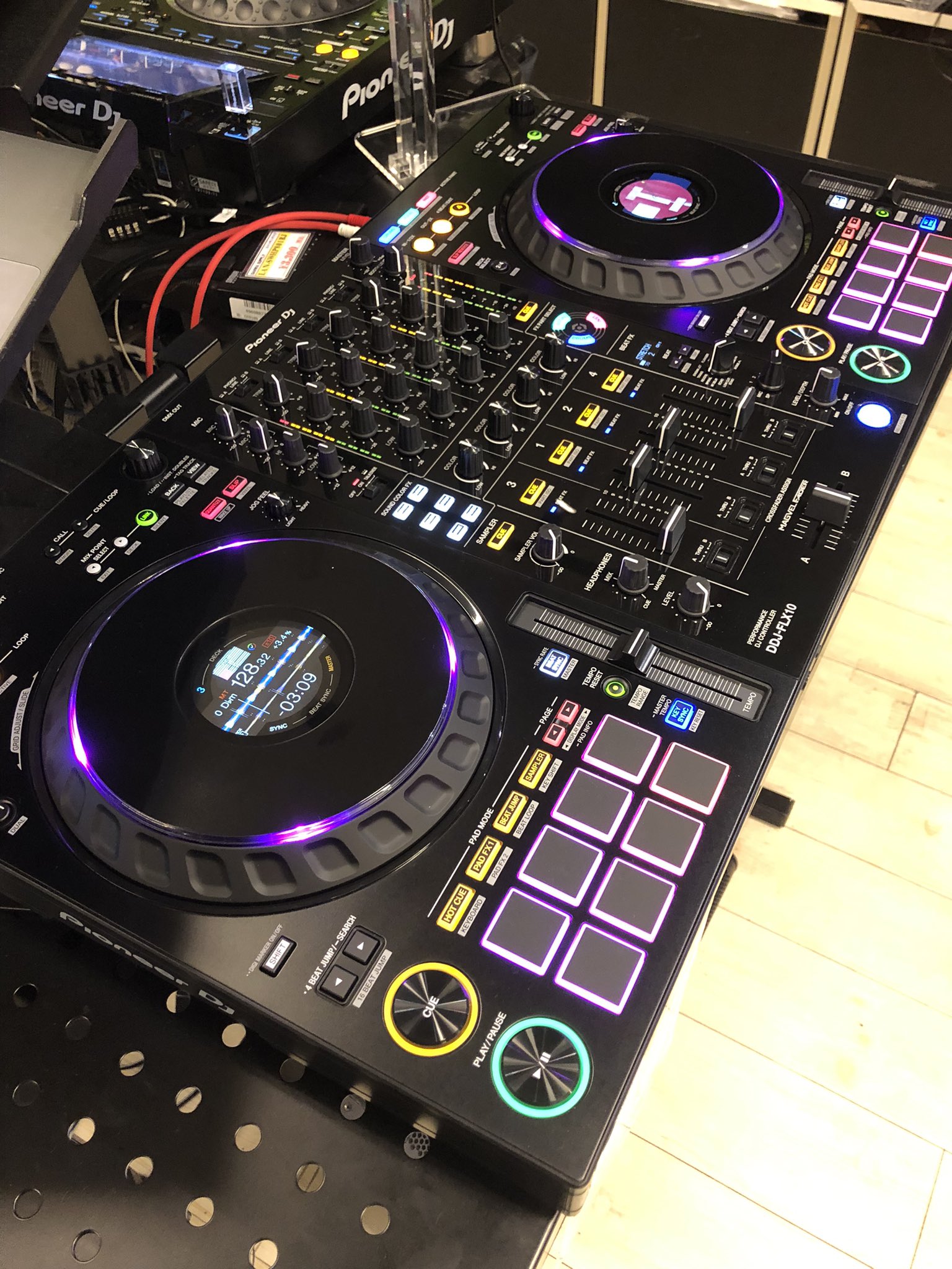 Tadayoshi Morita 専用 Pioneer DJ DDJ-FLX10 Tadayoshi Morita 専用 Pioneer DJ DDJ-FLX10（Pioneer DJ DDJ