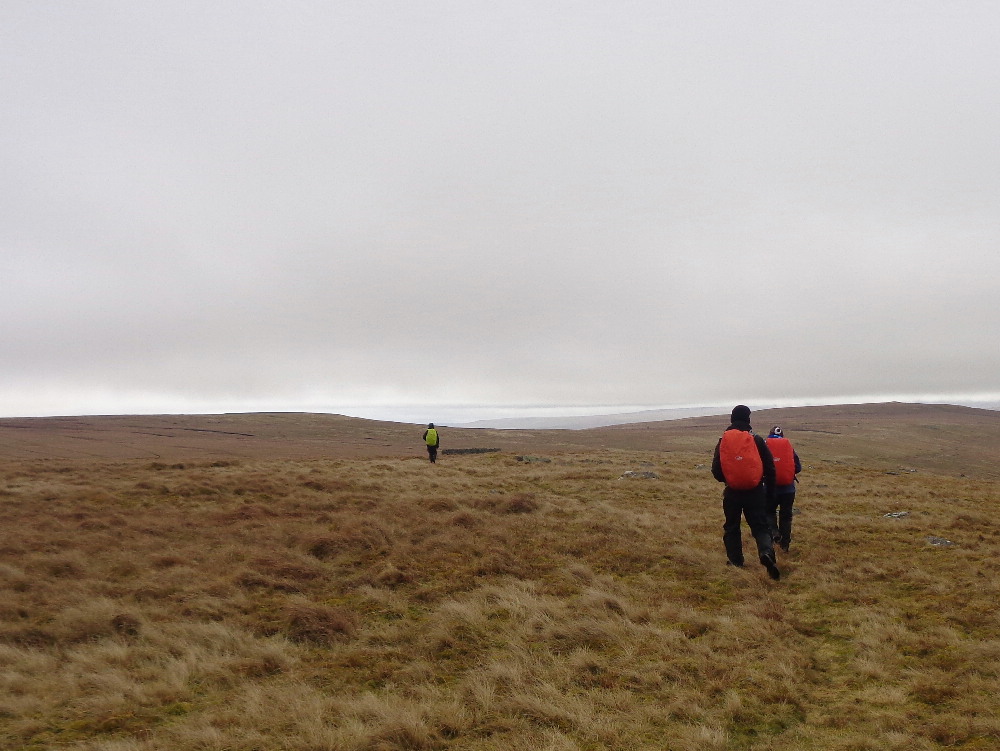 KnipeMike's tweet image. 21 miles above Weardale on a wet and windy day. Left LTD at home due to the forecast. We (me, Diane, Davi and Li Yang) got wet. Refreshing, though....