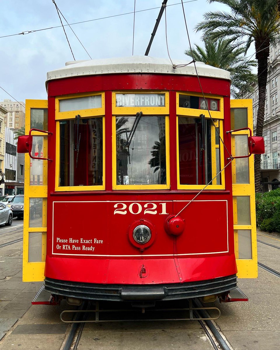 DrTinyTree's tweet photo. #TBT to New Orleans
Had a wonderful time at #CARRA2023 and #PRSYM23 with great colleagues, delicious food, and phenomenal CARRA-oke https://t.co/imZCeTFRiX