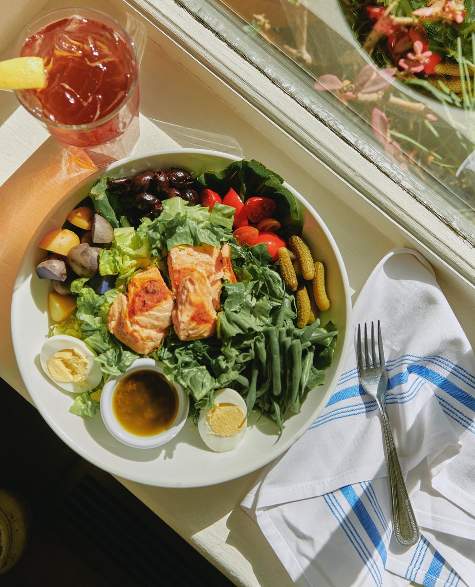 brophystavern's tweet photo. Sometimes, you just want some greens. 

📸 @_draftphoto_
#veggies #plants #salad #lunch #superfood #fresh #lunchtime #green https://t.co/1HDQrzu9YW