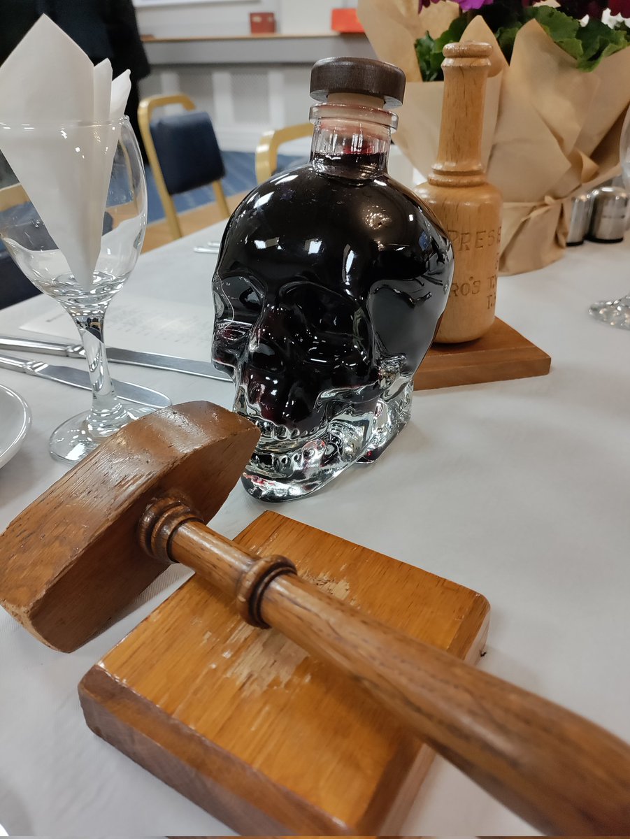 Every year at our April meeting we commemorate the death of our namesake Lord Byron. Famously he drank claret from the silvered skull of a monk excavated from the grounds of Newstead Abbey. #CredeByron