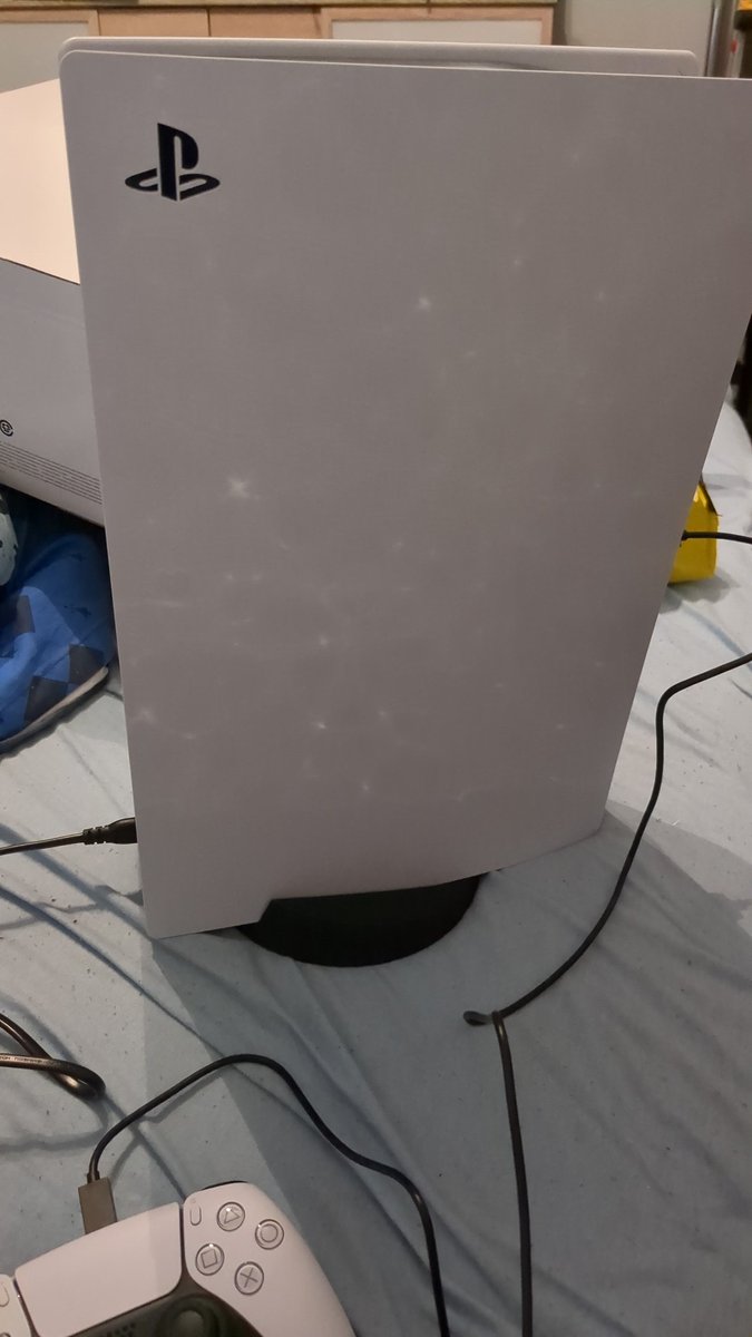 Dominus_hro tweet media