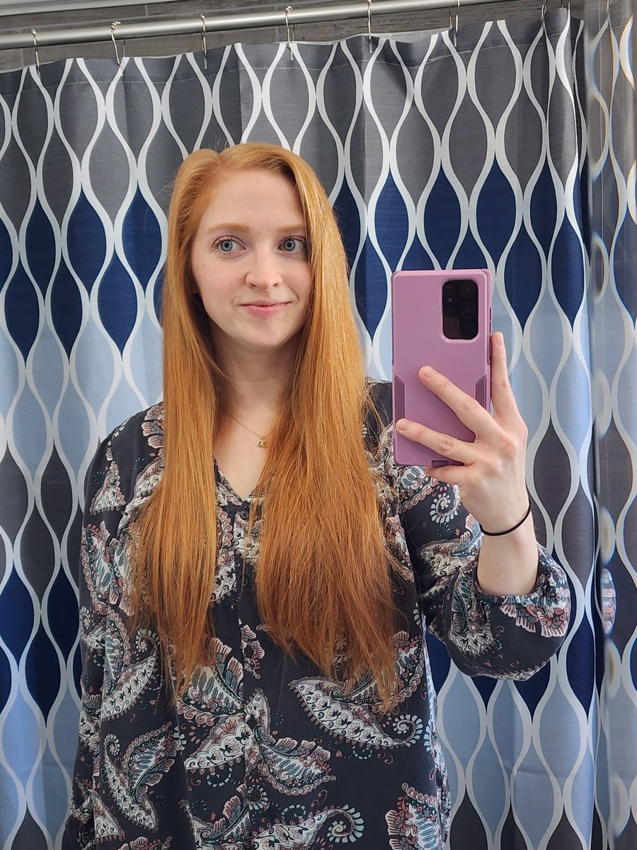 HR_barb's tweet photo. Super, super excited to be able to send a donation to @wigsforkids again! It's been a wonderful 3 year process growing my hair out, but I am very happy to chop my hair off and start over. https://t.co/BEjmsq6R8E