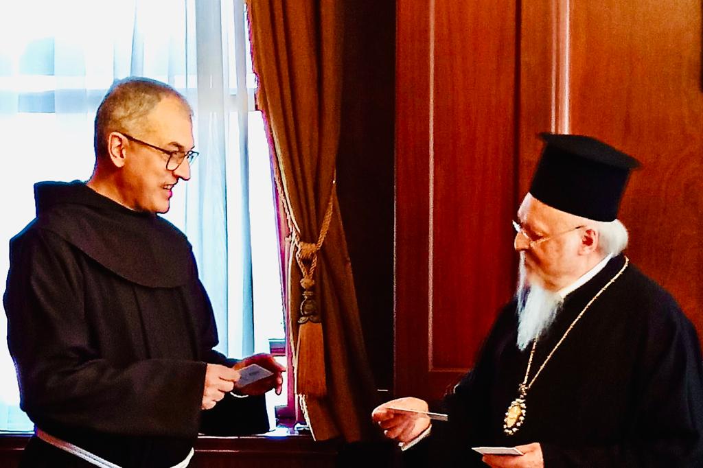 At Ecumenical Patriarchate in Istanbul, His Holiness Bartholomew I, Ecumenical Patriarch, and Br. Massimo Fusarelli, MG, signed the Convention that allows to Orthodox Christians of Smyrna, to use the church of Santa Maria, A fraternal gesture, requested by Pope Francis