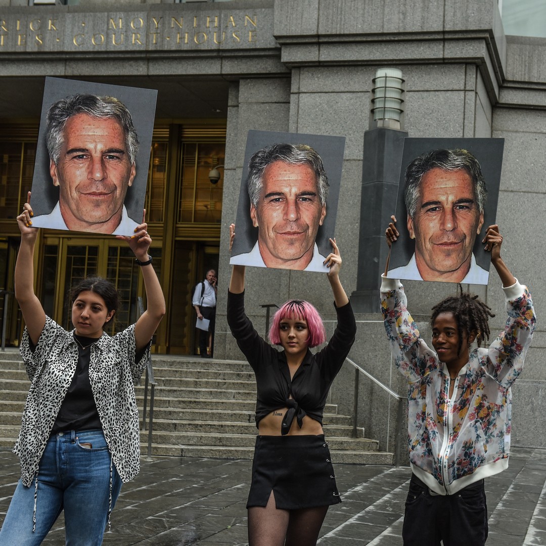 Jeffrey Epstein unified many spheres against him,

Instagram & tiktok harlot egirls, religious groups, virtue signaling leftists, neo-nazis, normies, PROage-of-consent centrists

In a way; 
he was the Madara Uchiha of the world, the vessel holding all the hate of the world