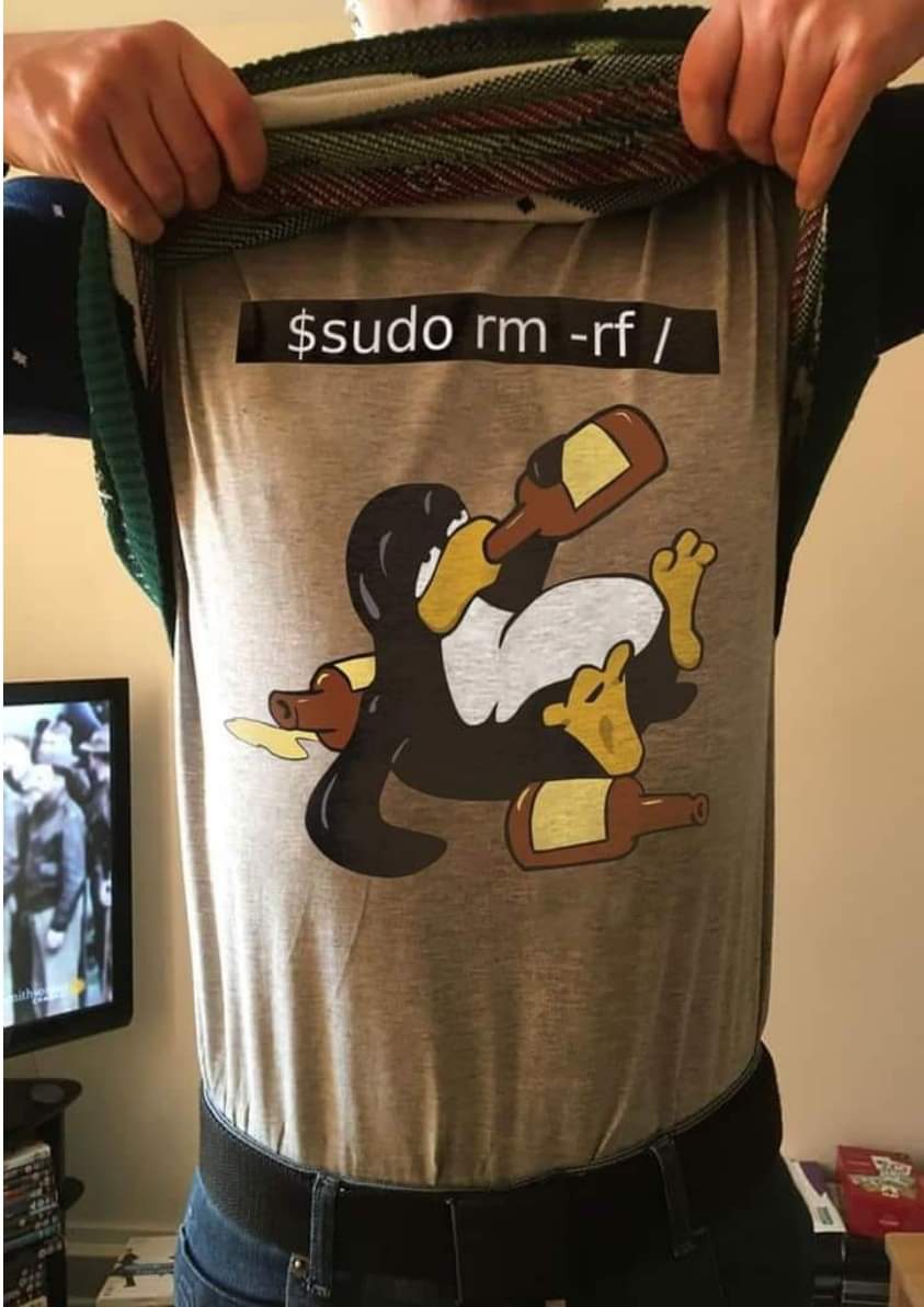 alvaro_chirou's tweet photo. 🐧 Si eres team #linux sabrás que hace esto https://t.co/ZaM1QoGDdF