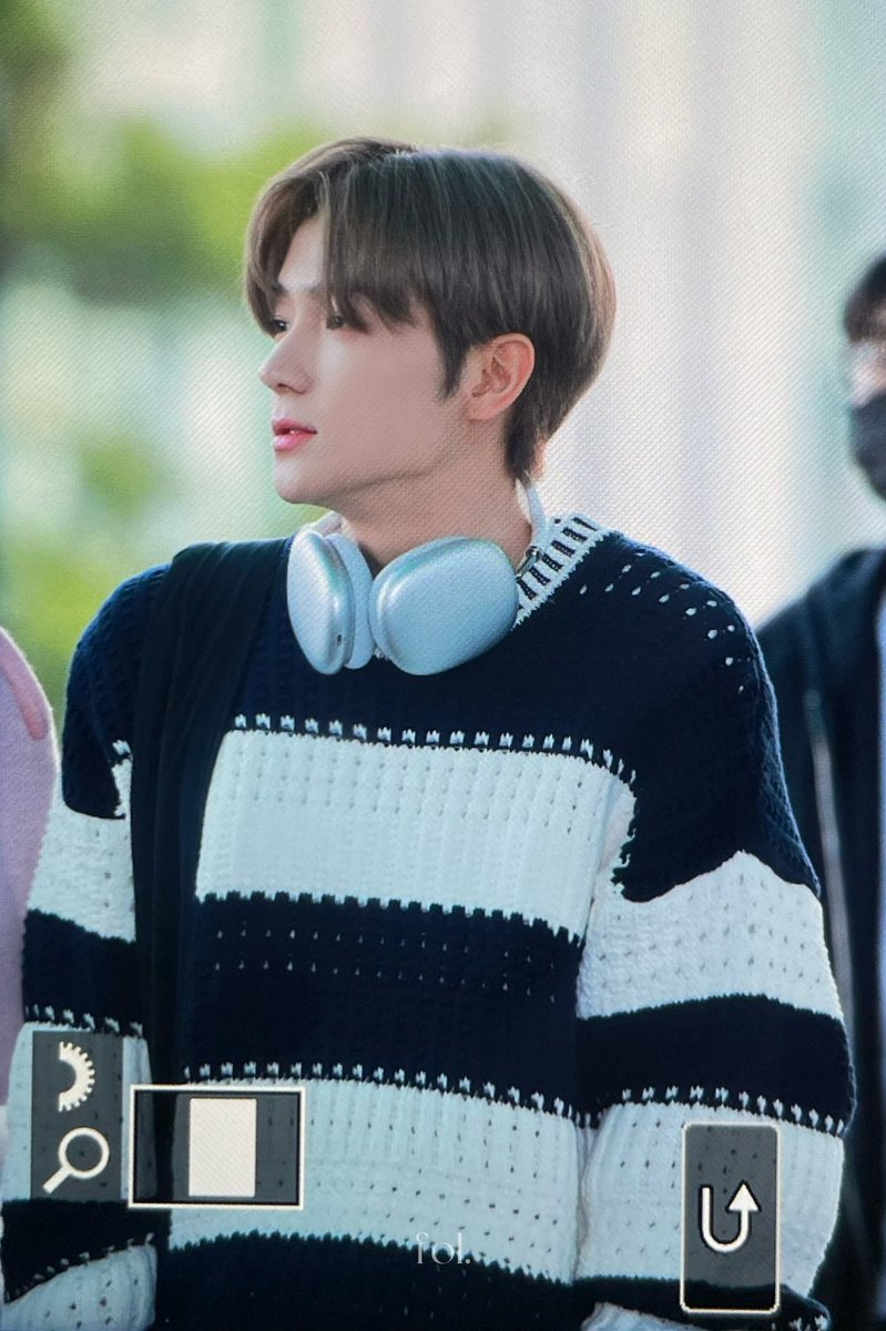 fol0913's tweet photo. 230407 #현재 #hyunjae #THEBOYZ https://t.co/EQhEBOCqFx