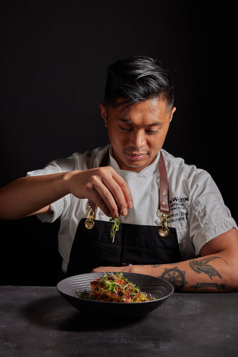 What's Chef Homer cooking now?

At H2, we're always keeping things fresh. Infusing the season's finest ingredients into each dish means you'll experience our local terroir served with Southern-style flare.

What would you like to see featured next? #DineH2