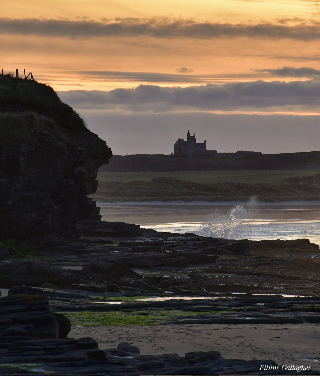 Mullaghmore
#sligo #mullaghmore #loveconnacht #failteireland #sligowhoknew #sligotourism #visitsligo #irelandwestairport