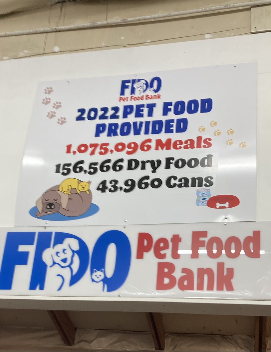 FidoFood's tweet photo. #FIDOPetFoodBank 2023 here we come! #Pets #PetFood #DogFood #CatFood #Petsarefamily #PetSupplies #CatLitter #NeedtoFeed #Community #OregonCity #Clackamas #PetProducts https://t.co/c5bN0OY3LL