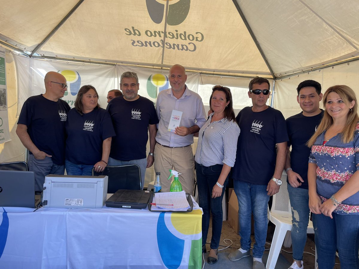 MunicipioPaso's tweet photo. 🐴 Criollas del Parque Roosevelt 🐎

Quedó inaugurada la edición número 42 de las criollas del Parque Roosevelt. 

Nuestra Alcaldesa Verónica Veiga recorrió junto al Secretario General de la @IdCanelones Francisco Legnani los distintos stands que están presentes en esta edición. https://t.co/DlIGS57lbz