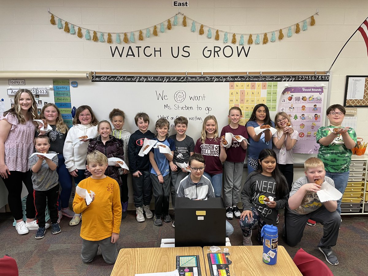 The past 2 weeks, I had the wonderful opportunity to student teach with this GREAT group of 3rd graders. Thank you <a href="/WieselerSylvia/">Mrs. Sylvia Johnson</a> for welcoming me into your classroom! It was an experience I’m never going to forget 🫶🏼 

**posted with permission**