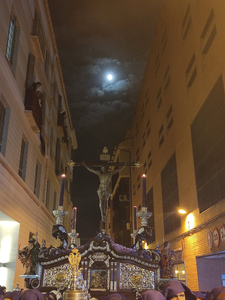 Milagros este Jueves Santo #CofradiasMLG <a href="/Zamarrilla/">Hdad. de Zamarrilla</a>