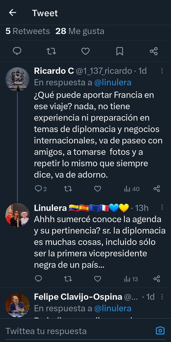 LinaRpoD's tweet photo. La ilustre que votó por el cambio, opina y da clases de diplomacia desde la comodidad de Europa.
#CarangaResucitada
#Levantada https://t.co/qL6JviRkDW