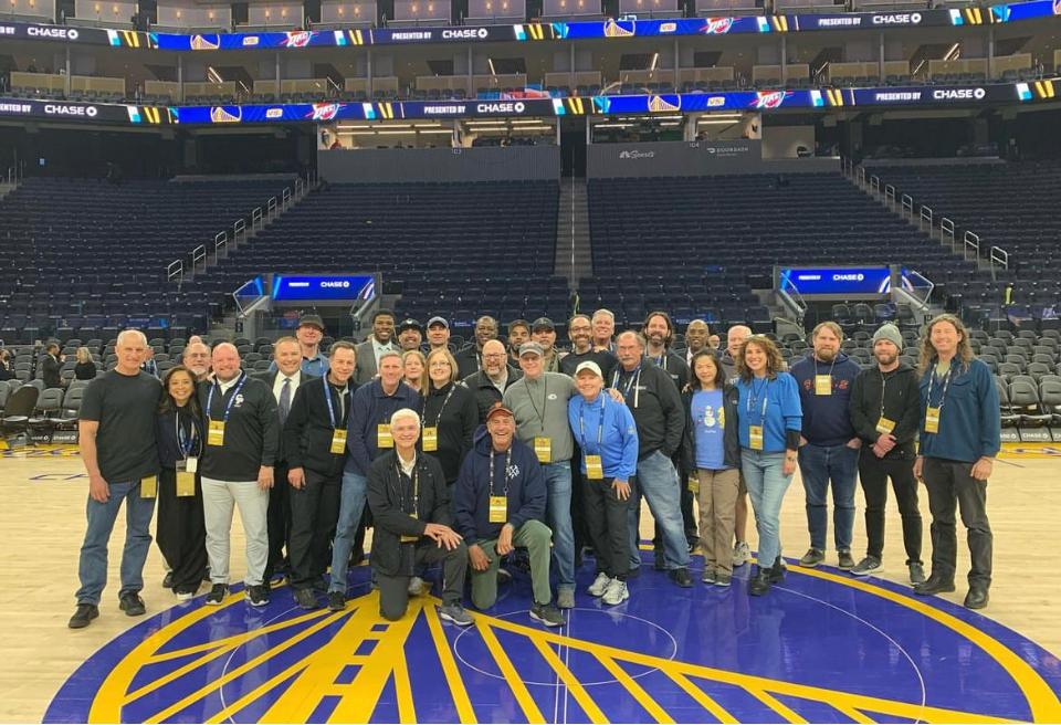 IATSE_119's tweet photo. One championship crew covering another. @IATSE_119 #WellDecorated #Elite https://t.co/MzL1e5T8yP