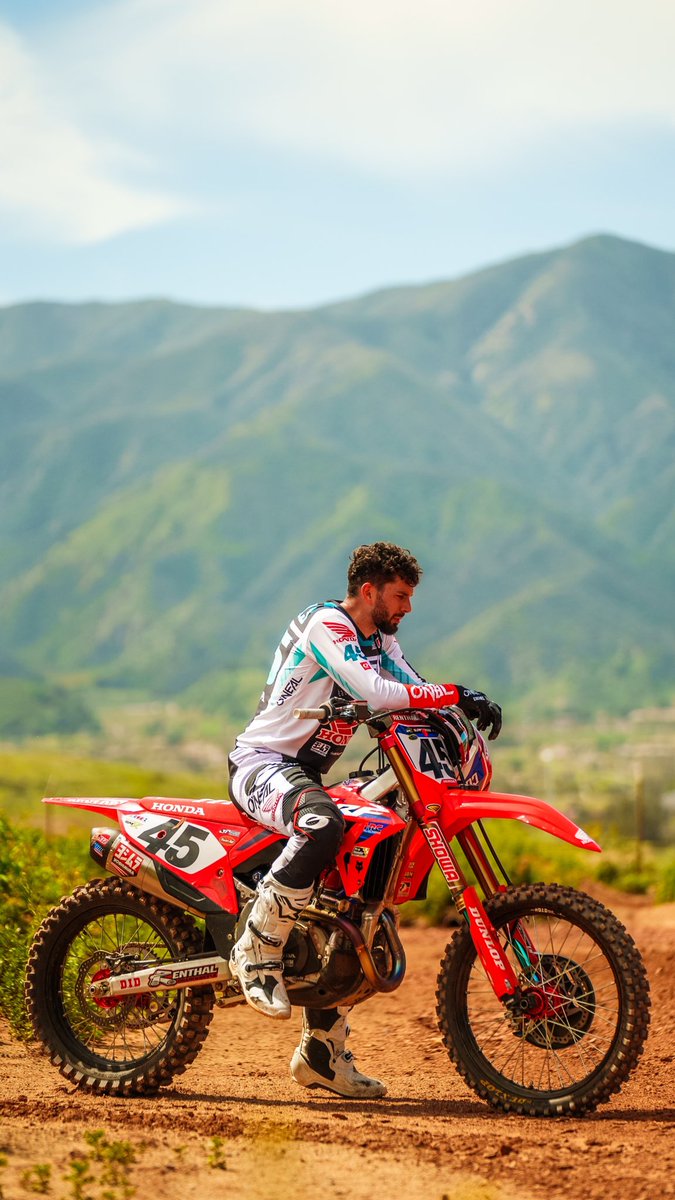 Colt Nichols tweet media