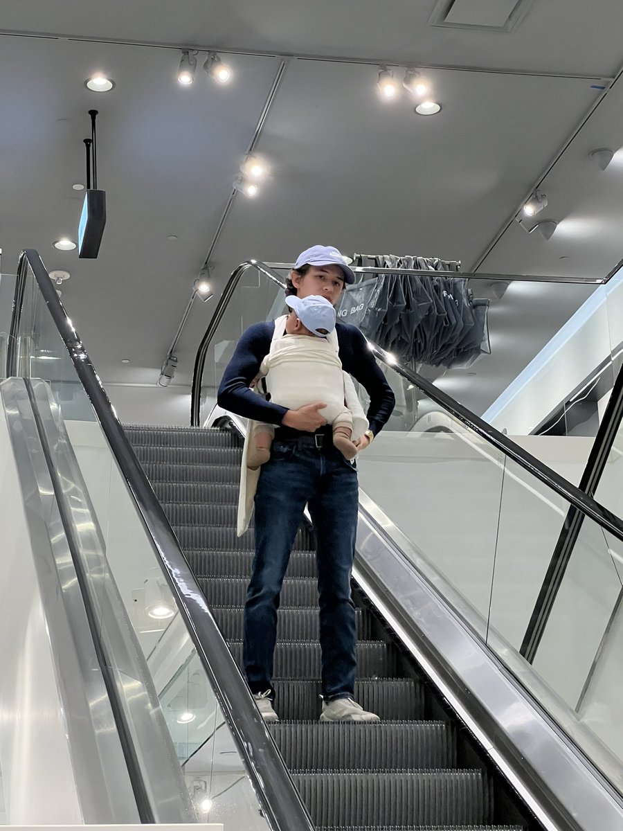 MatPerez7's tweet photo. I’m literally Daddy https://t.co/7bTI3GvIE5