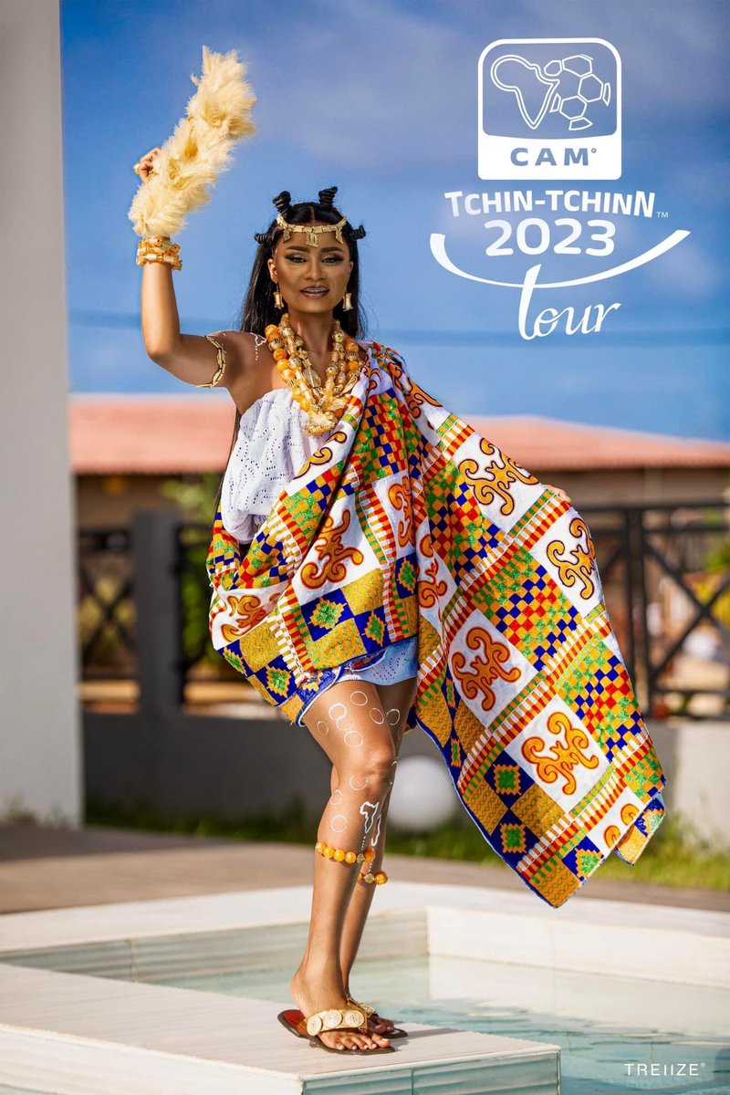 CamTchinTchin's tweet photo. Chacun représente son ethnie à travers sa tenue traditionnelle. https://t.co/B7FouvqhfX