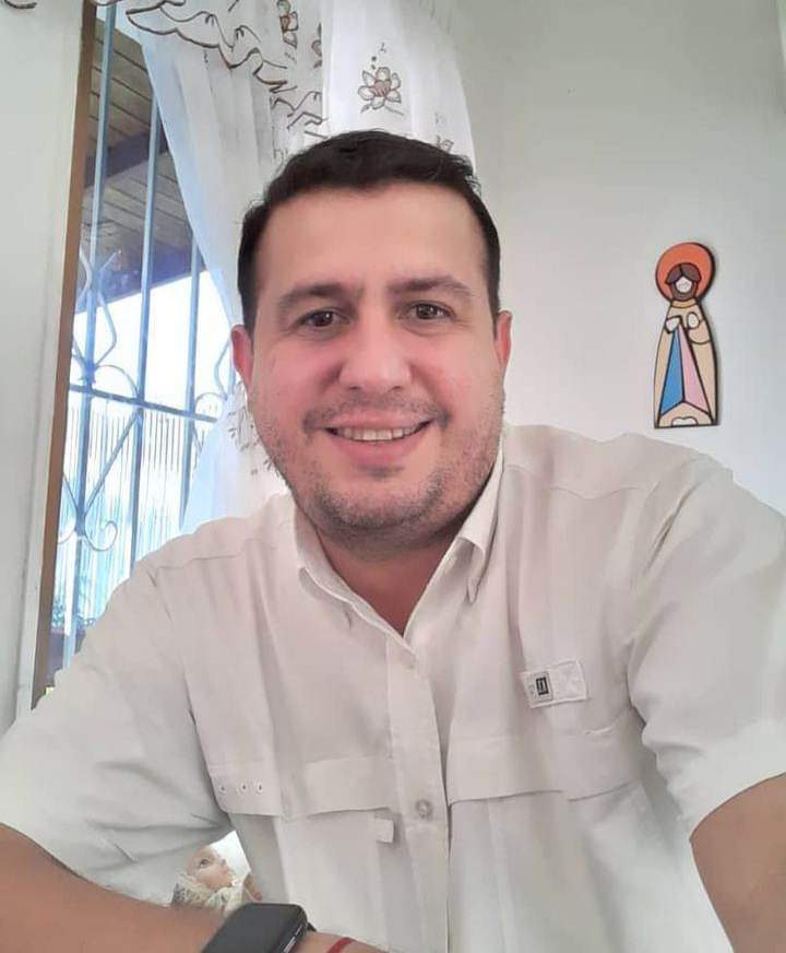 GEMZASAN86's tweet photo. Feliz Jueves Santos...... https://t.co/h63jmdzkh4