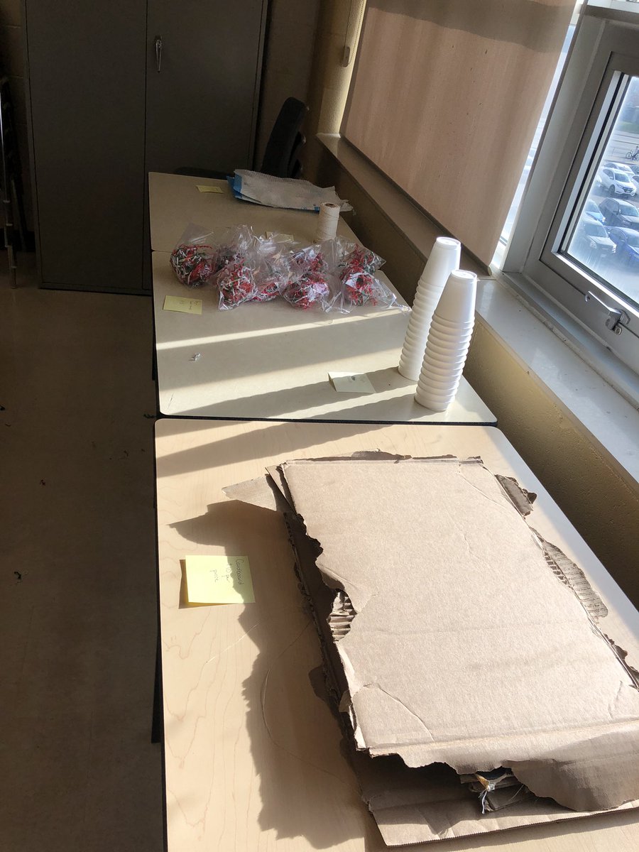 M_KBrar's tweet photo. Collaborative STEAM egg drop activity with the social science pod @fmssarrows @NadineDeerr https://t.co/IvdyRHjxmp