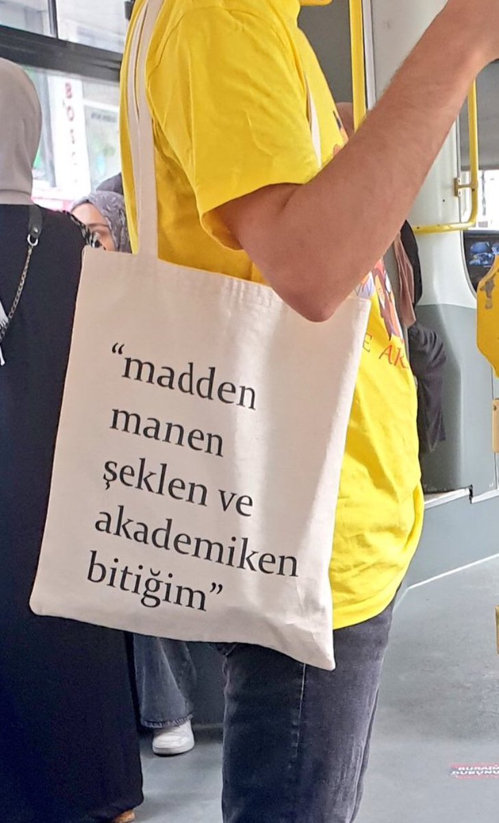 Vize haftası ilerleyen depresyonum ve ben okula gidiyoruzdur;