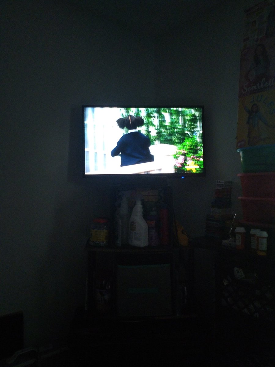 I m watching #youngdlyan