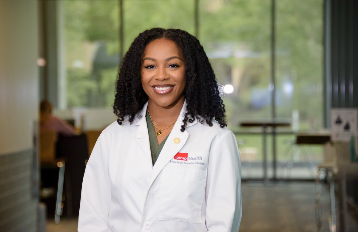 Hey #MedTwitter ! My name is Delayne Coleman and I am an MS1 @utmbhealth . I am interested in #anesthesiology, mentorship, and academic medicine. I love sand volleyball, gaming, and anime 🏐👾! I'm looking forward to connecting with you all!! @FutureAnesRes @UTMBAnesthesia