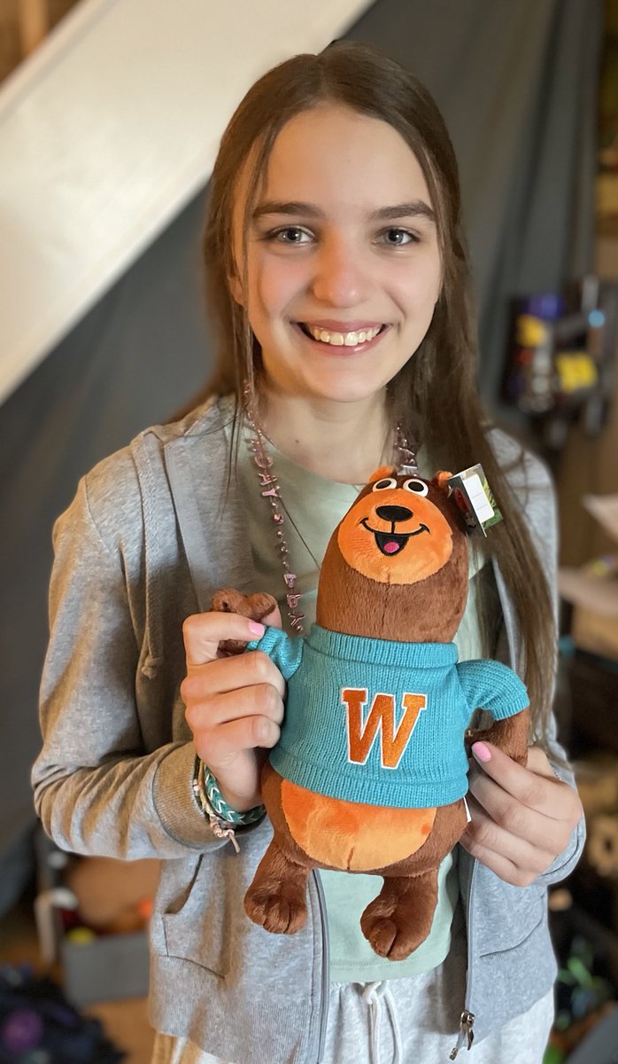 crazykiddies's tweet photo. @Wallys_USA She finally got her bear. We kept telling her that the bear was sold out so she was super happy to unwrap it. https://t.co/iUHaKcTX0C