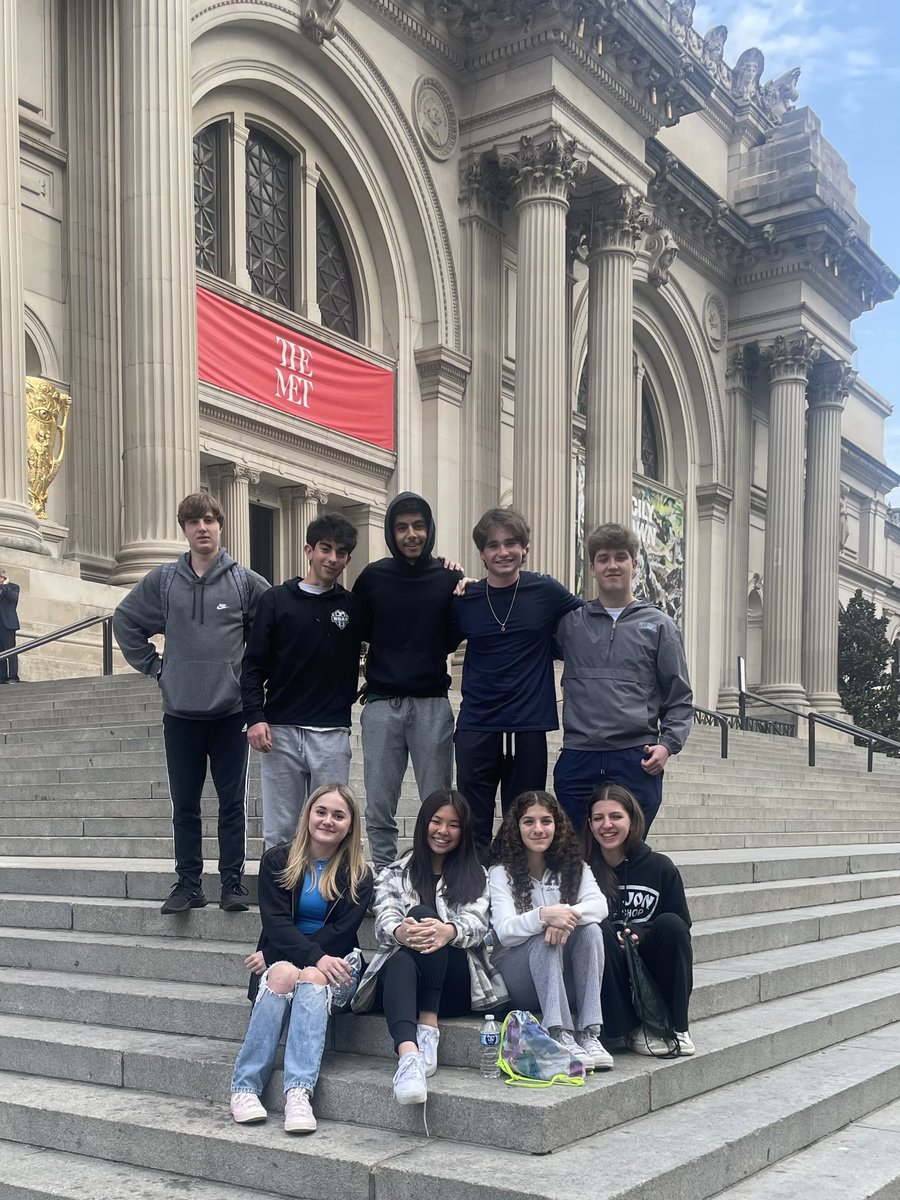 MsNoahRHS's tweet image. Modern Euro at the Met!! Super fun and fascinating day using @ScavosApp to journey through the European art movements. Thx @MrsVMRamapo for the app rec #APEH #MEH @metmuseum #striveforaFIVE @RIH__Super @RHSPrincipalNJ