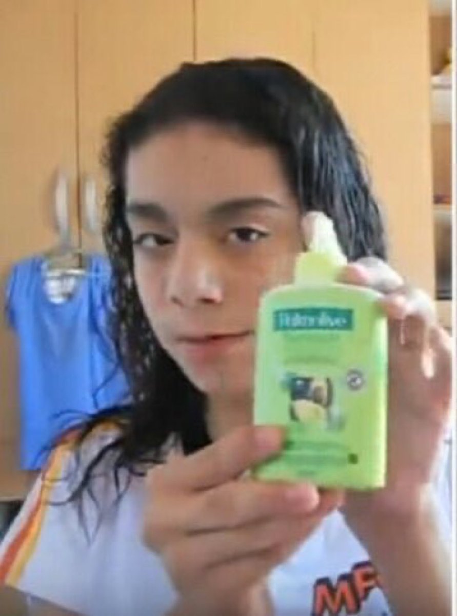 Já começando a me arrumar pra reunião dos Rebeldes, e vocês?