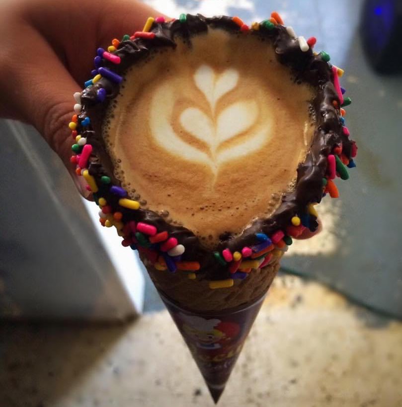 Leonard69624117's tweet photo. Would you drink coffee in a cone? I use to have a coffee shop and we served coffee on cones and at the end you could eat the cone that was sealed with chocolate 🍫 Great moments begins with coffee. Box 📦 me some ☕️ 
#coffee #crypto #nft #barista #lateart https://t.co/gRlhg7jCkg