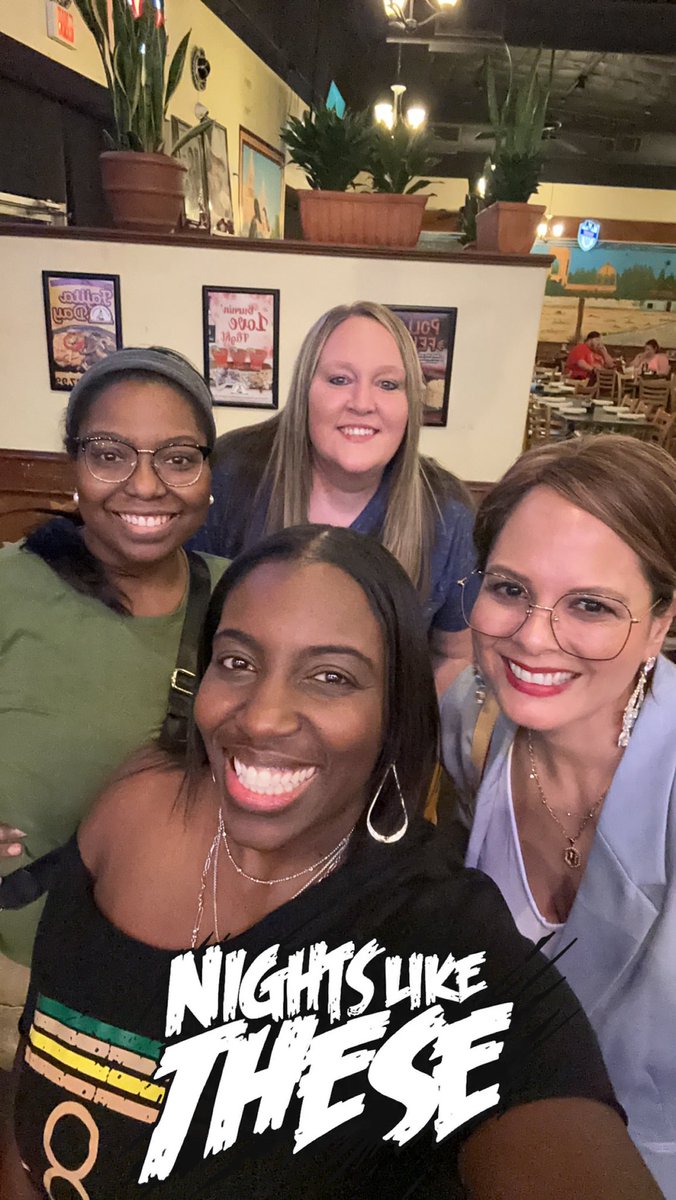 techamys's tweet photo. “Family isn’t always blood. It’s the people in your life who want you in theirs. The ones who accept you for who you are. The ones who would do anything to see you smile and who love you no matter what.” #goldengirls #framily #whereisdee https://t.co/tWjSbEh2iu