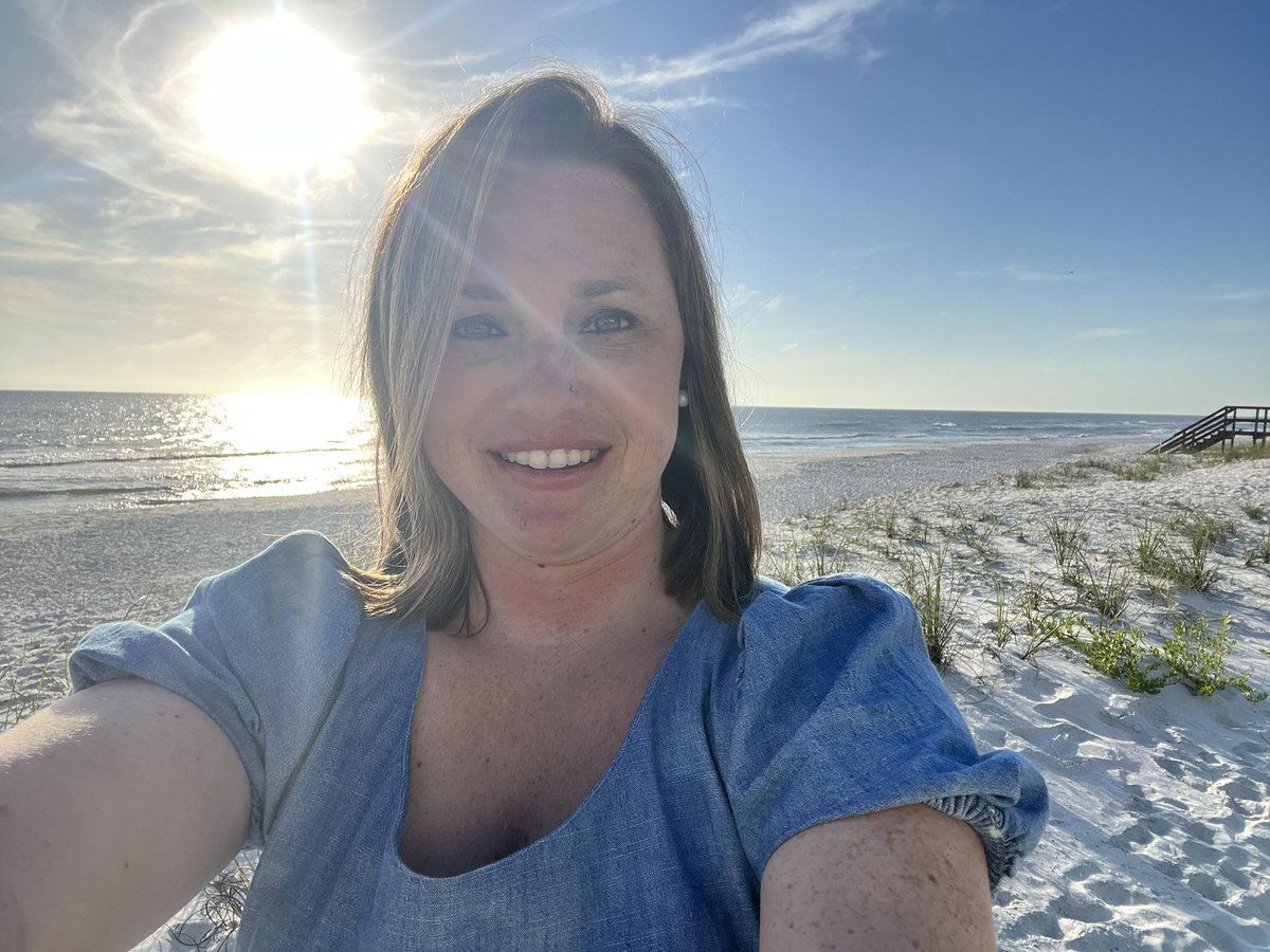 wnic710's tweet photo. On the coast of somewhere beautiful☀️#neverwantednothinmore https://t.co/7Rzt6PLC1s
