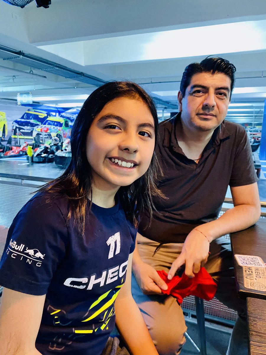 chefyre's tweet photo. En modo #checoperez #gokars https://t.co/AQUGbVMJul
