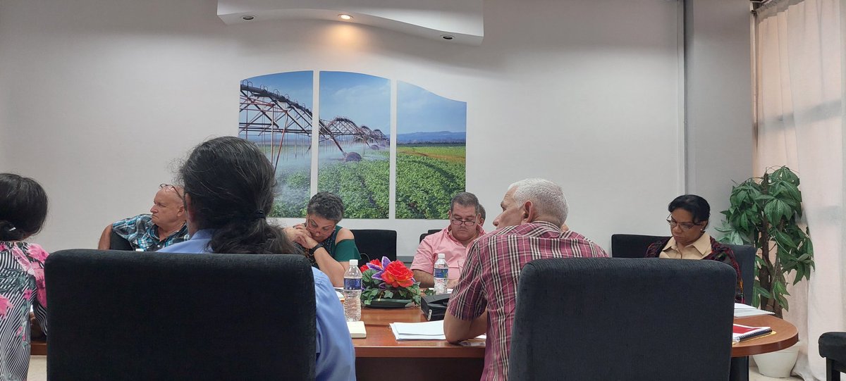 Expone Grupo Empresarial Ganadero la Estrategia de Desarrollo basada en ciencia e innovación ante la Vice Primera Ministra del país Inés María Chapman Waugh <a href="/InesMChapman/">Inés María Chapman Waugh</a>